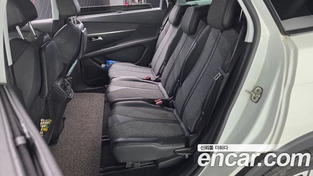 Peugeot 5008 (II) 1.6 BlueHDi Allure 2018 — фото 26