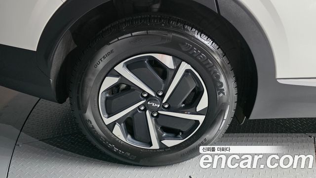 Kia Sportage Hybrid (V) Prestige 2024 — фото 5
