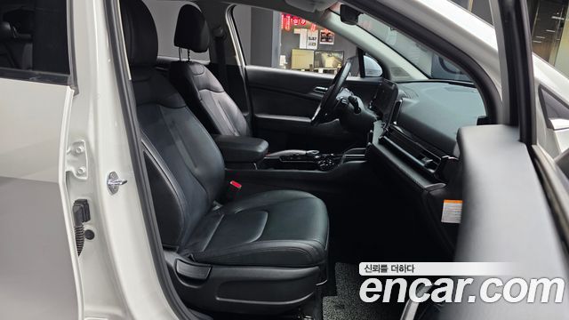 Kia Sportage Hybrid (V) Prestige 2024 — фото 11