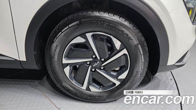 Kia Sportage Hybrid (V) Prestige 2024 — фото 21