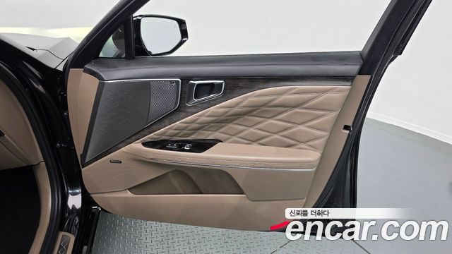 Kia K8 2.5 Gasoline 2WD Signature Special 2024 — фото 21