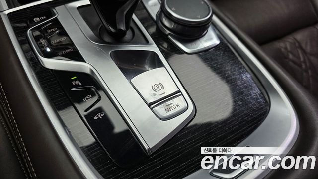 BMW 7 Series (G11) 740d xDrive M Sport 2018 — фото 19