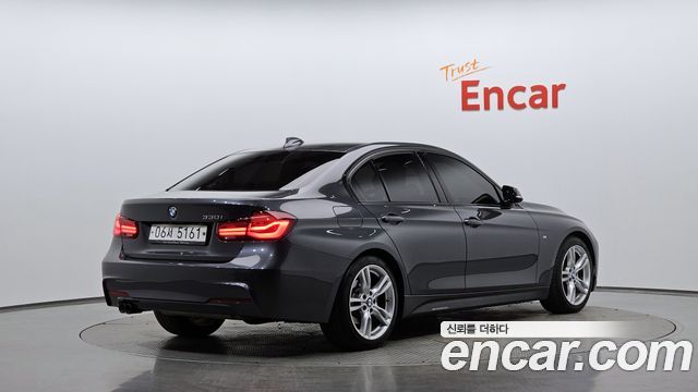 BMW 3 Series (F30) 330i M Sport Shadow 2018 — фото 2