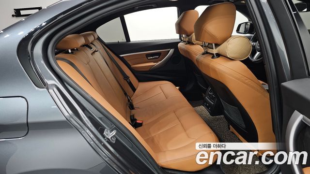 BMW 3 Series (F30) 330i M Sport Shadow 2018 — фото 12