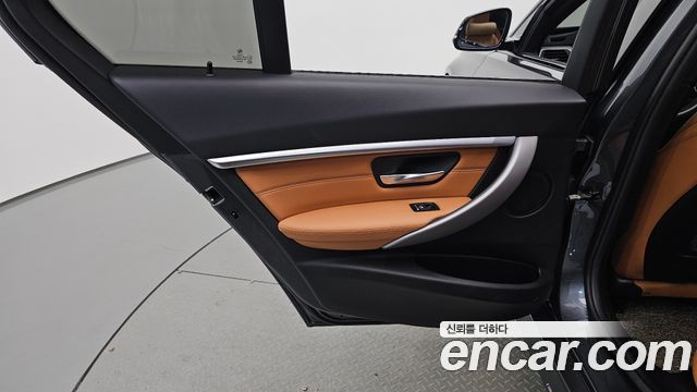 BMW 3 Series (F30) 330i M Sport Shadow 2018 — фото 25