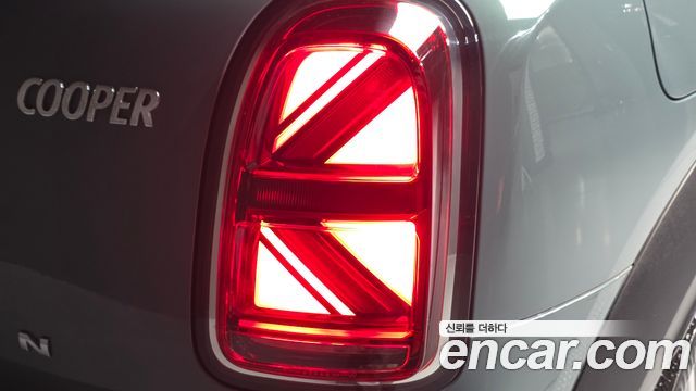 MINI Cooper Countryman Classic Plus Launch Pack 2nd Gen 2023 — фото 23