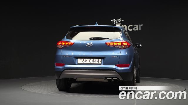 Hyundai Tucson Diesel 2.0 2WD Premium 2016 — фото 4