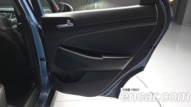 Hyundai Tucson Diesel 2.0 2WD Premium 2016 — фото 25