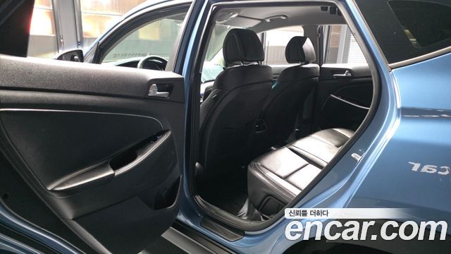 Hyundai Tucson Diesel 2.0 2WD Premium 2016 — фото 26