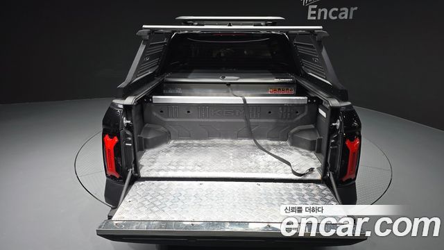 KG Mobility (SsangYong) Musso EV (O100) Black Edge AWD 2026 — фото 20