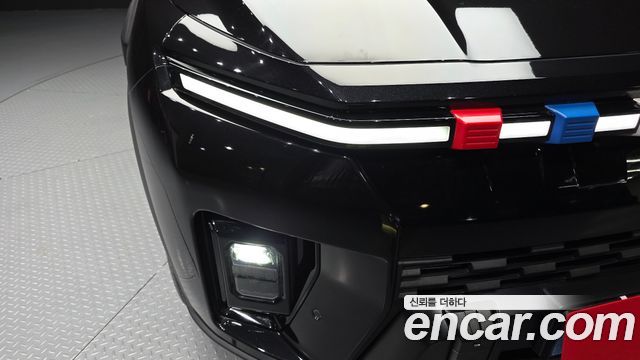 KG Mobility (SsangYong) Musso EV (O100) Black Edge AWD 2026 — фото 22