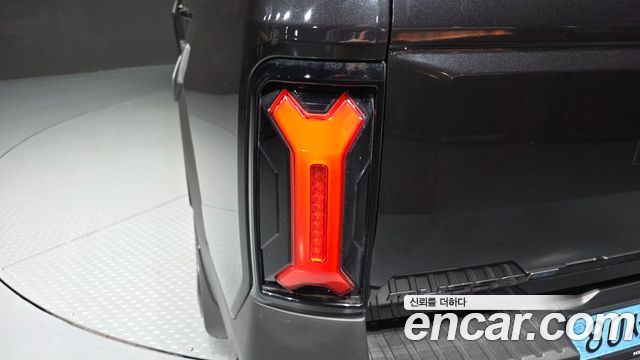 KG Mobility (SsangYong) Musso EV (O100) Black Edge AWD 2026 — фото 23