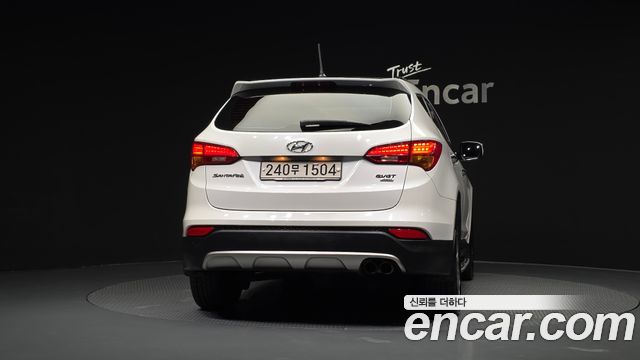 Hyundai Santa Fe (DM) Diesel(e-VGT) 2.0 4WD Premium 2014 — фото 4