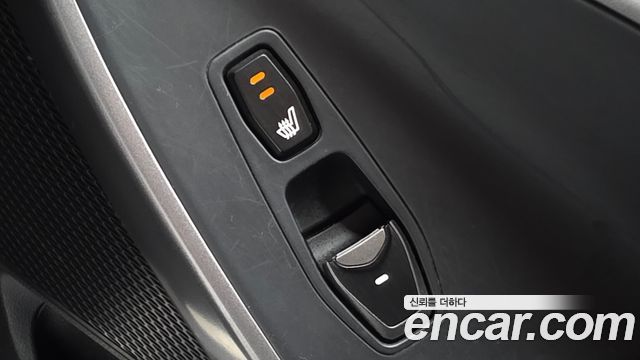 Hyundai Santa Fe (DM) Diesel(e-VGT) 2.0 4WD Premium 2014 — фото 18