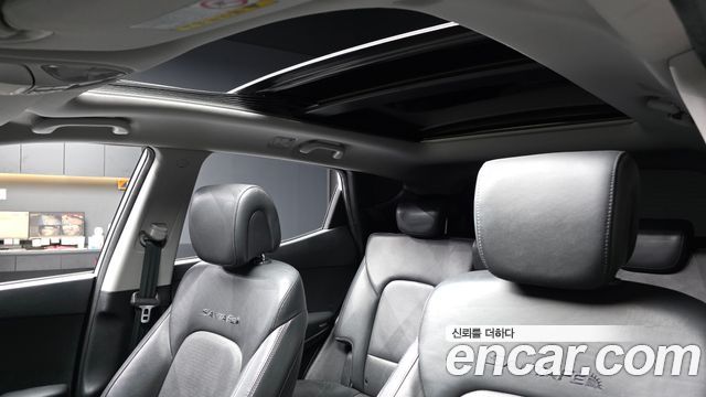 Hyundai Santa Fe (DM) Diesel(e-VGT) 2.0 4WD Premium 2014 — фото 19