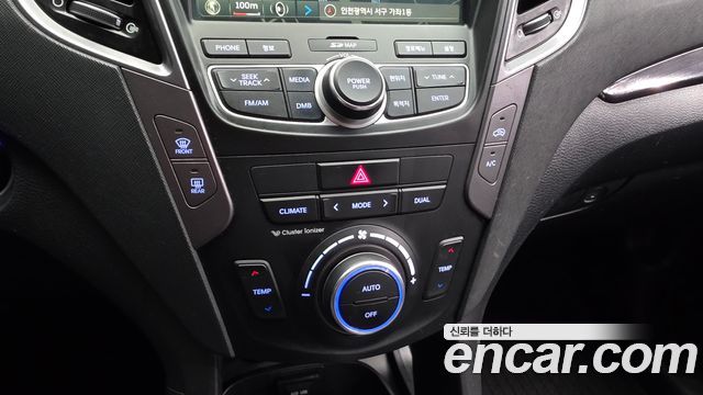 Hyundai Santa Fe (DM) Diesel(e-VGT) 2.0 4WD Premium 2014 — фото 30