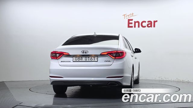 Hyundai Sonata (LF) 2.0 Care+ 2017 — фото 4