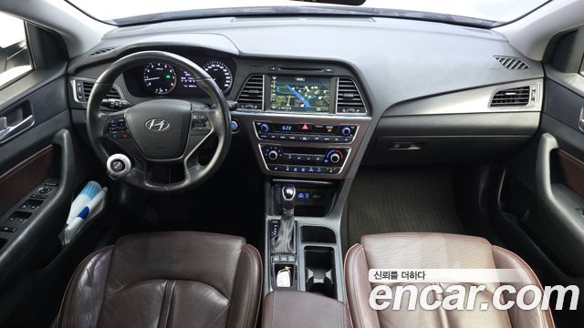 Hyundai Sonata (LF) 2.0 Care+ 2017 — фото 7