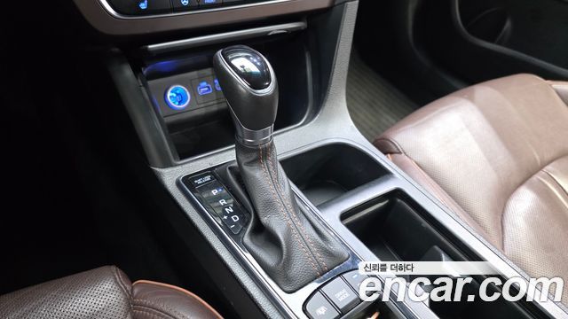 Hyundai Sonata (LF) 2.0 Care+ 2017 — фото 9