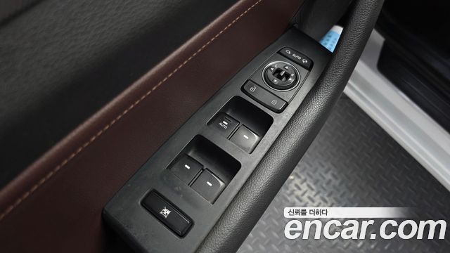Hyundai Sonata (LF) 2.0 Care+ 2017 — фото 29