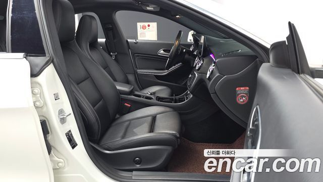 Mercedes-Benz CLA-Class (C117) CLA200 d 2016 — фото 11