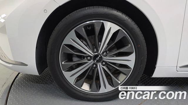 Kia K8 Hybrid Noblesse 2023 — фото 5