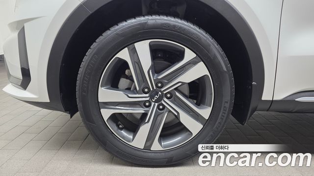 Kia Sorento (IV) HEV 1.6 2WD Prestige 2023 — фото 5