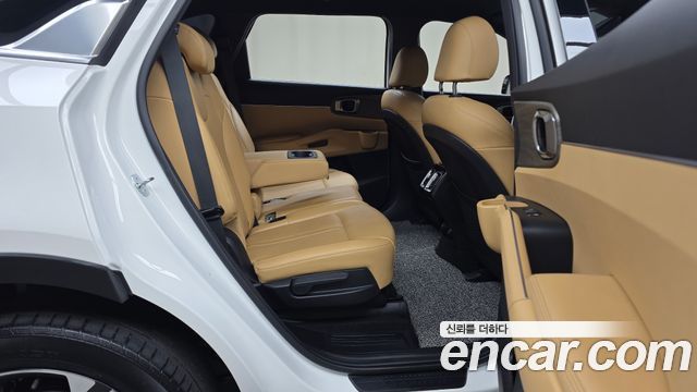Kia Sorento (IV) HEV 1.6 2WD Prestige 2023 — фото 12