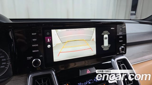 Kia Sorento (IV) HEV 1.6 2WD Prestige 2023 — фото 16