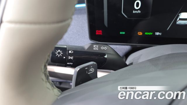 Kia EV3 Long Range 2WD Earth 2025 — фото 30