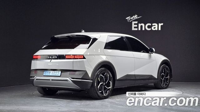 Hyundai Ioniq 5 Long range Exclusive 2022 — фото 2
