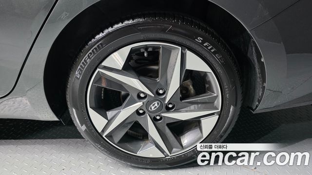 Hyundai Avante (CN7) 1.6 Inspiration 2022 — фото 21