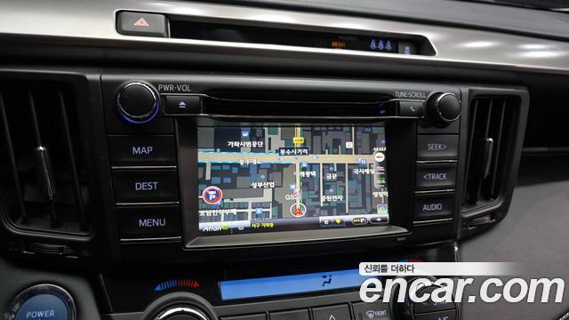 Toyota RAV4 2.5 4WD Hybrid 4th 2018 — фото 14
