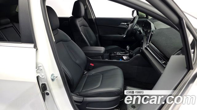 Kia Sportage (V) LPG 2.0 2WD Prestige 2024 — фото 11