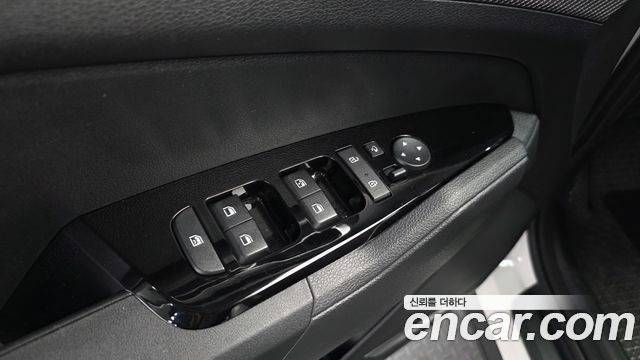 Kia Sportage (V) LPG 2.0 2WD Prestige 2024 — фото 30