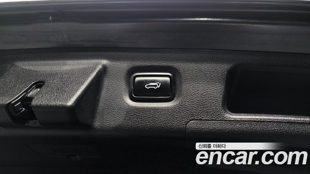 Hyundai Santa Fe Diesel 2.2 4WD Prestige 2021 — фото 34