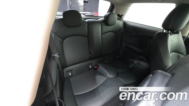 MINI Cooper Standard Third Generation 2018 — фото 15