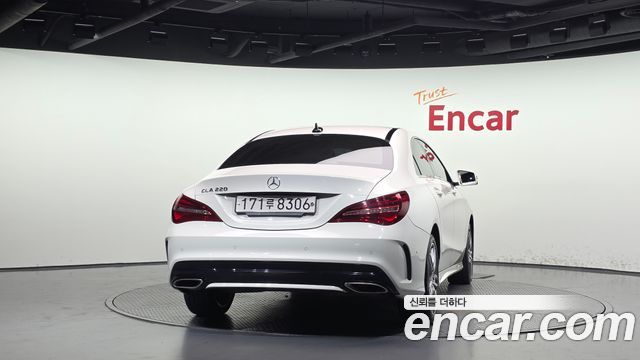 Mercedes-Benz CLA-Class (C117) CLA220 AMG Line 2018 — фото 4