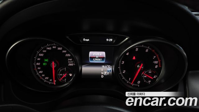 Mercedes-Benz CLA-Class (C117) CLA220 AMG Line 2018 — фото 8