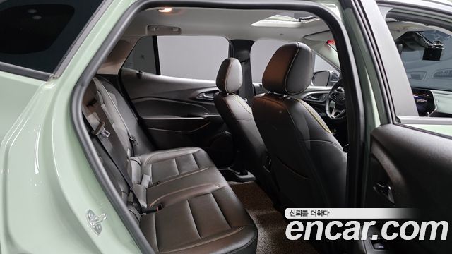 Chevrolet Trax Crossover 1.2 ACTIV 2025 — фото 11