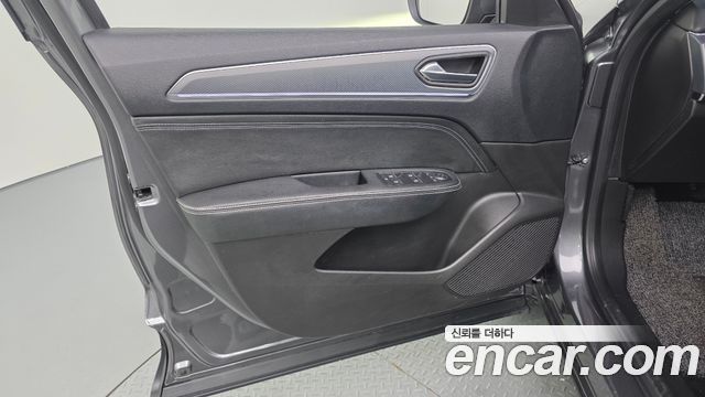 Renault Korea XM3 1.3 TCe RE Signature 2020 — фото 24