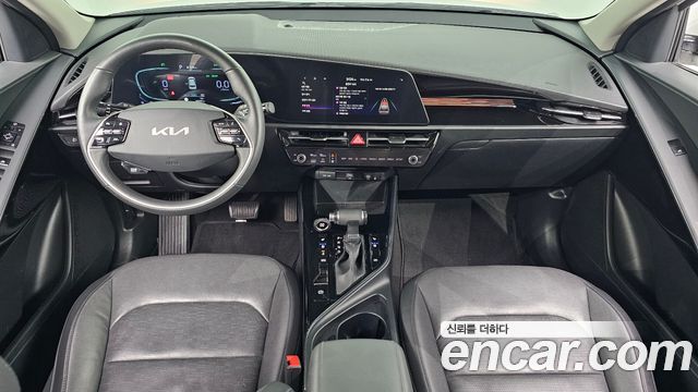 Kia Niro Prestige 2022 — фото 7