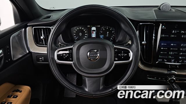 Volvo XC60 (II) T6 Inscription 2019 — фото 17