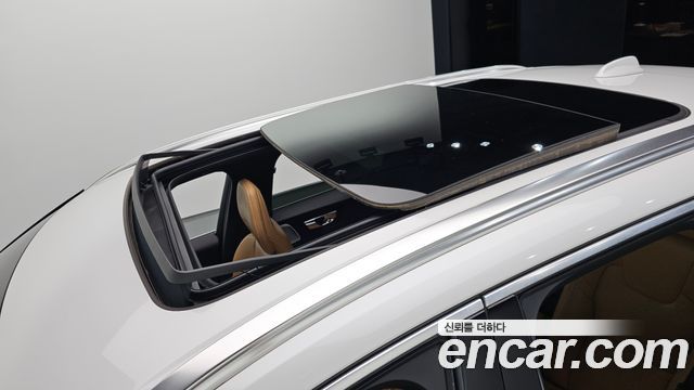 Volvo XC60 (II) T6 Inscription 2019 — фото 40