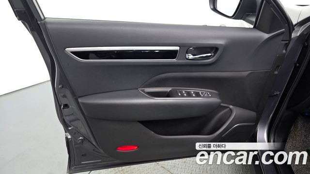 Renault Korea QM6 2.0 LPe RE 2WD 2025 — фото 24