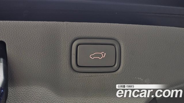 Kia Carnival 9-seater Prestige 2015 — фото 31