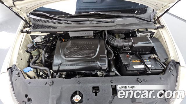 Kia Carnival R Grand Carnival GLX Luxury 2013 — фото 6