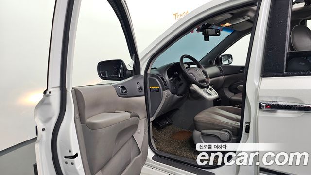 Kia Carnival R Grand Carnival GLX Luxury 2013 — фото 10