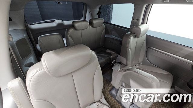 Kia Carnival R Grand Carnival GLX Luxury 2013 — фото 12
