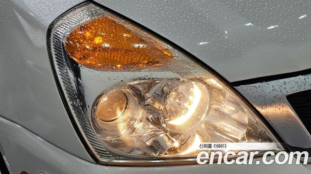Kia Carnival R Grand Carnival GLX Luxury 2013 — фото 22
